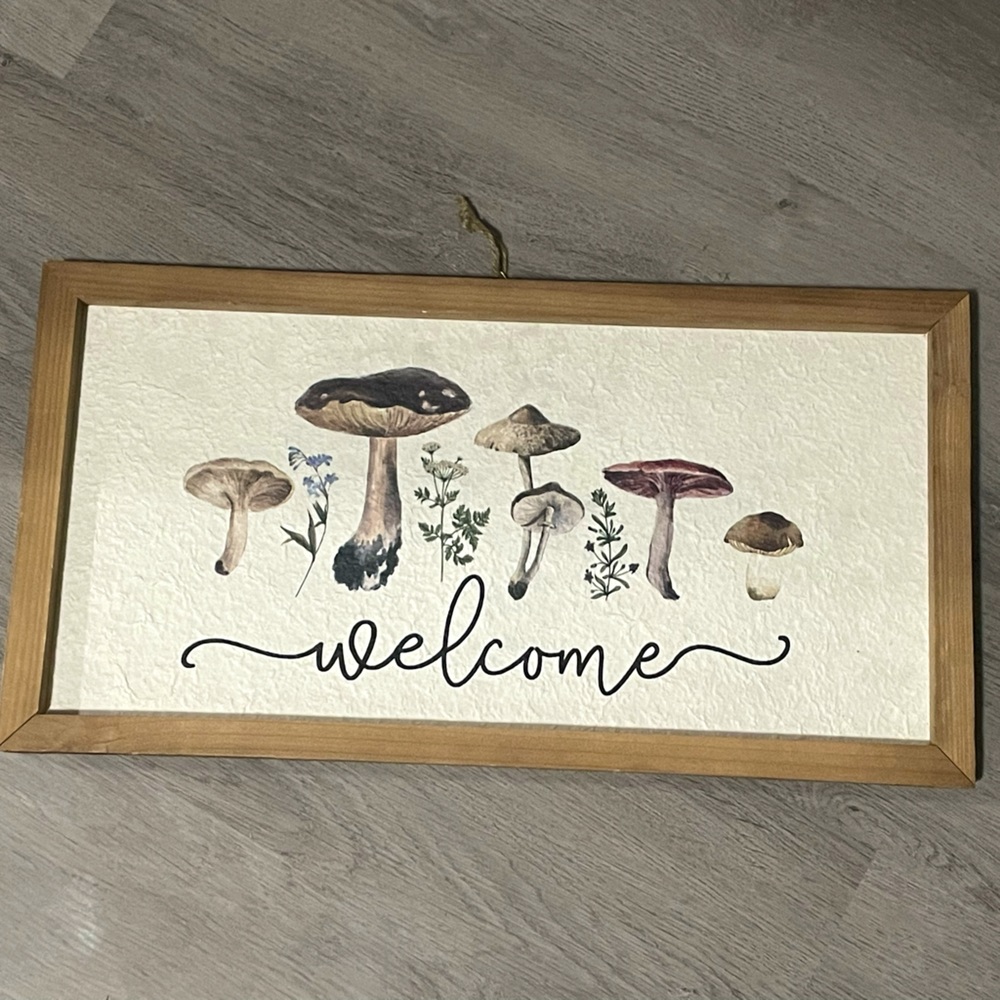 felt mushroom welcome door hang